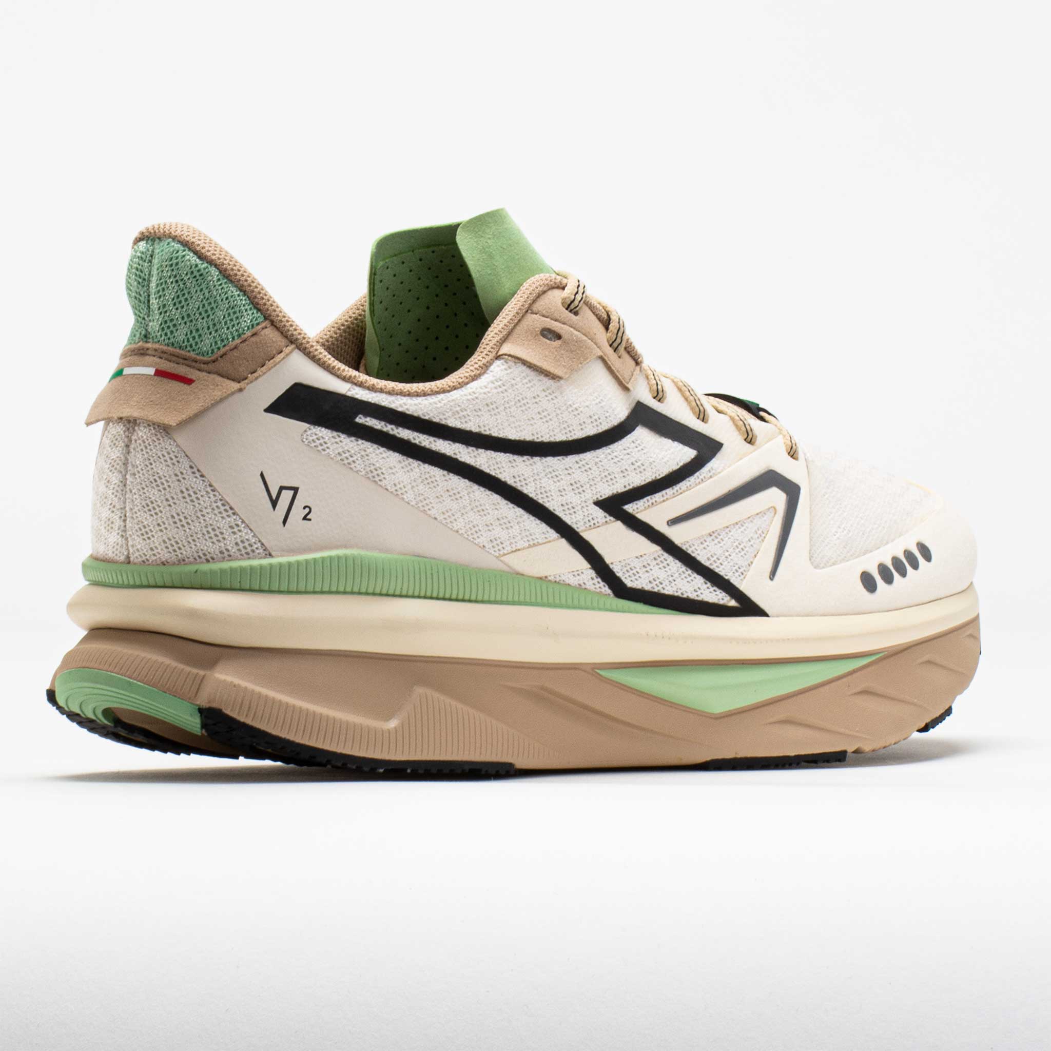 Diadora Atomo v7000-2 Unisex  Whisper White/Irish Cream